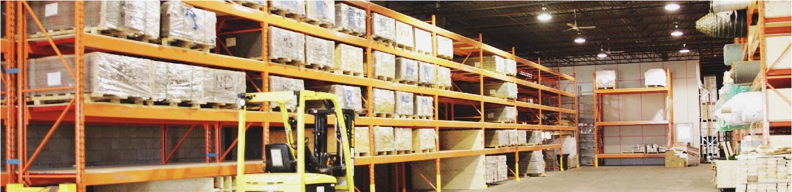 warehouse-franchise-showroom-artificial-grass-products-outdoor-living-composite-material