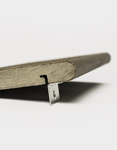 Stainless-steel-nosing-clips-box-decking-boards-deck-accessories-installation-photo2